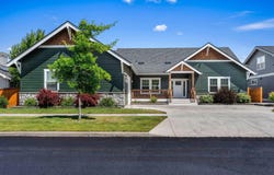878 NW 13th Street, Redmond, OR 97756