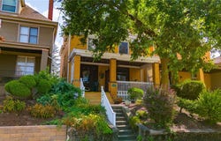 31 Claus Ave, Carrick, PA 15227