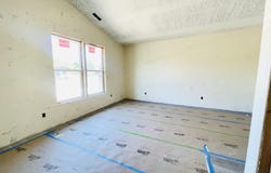 411 E Diamond Peak Avenue, Sisters, OR 97759