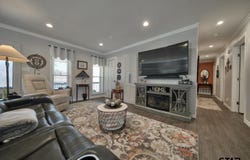 303 Lakeview Dr, Hideaway, TX 75771