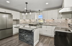 7138 W Farm Road 136, Springfield, MO 65802