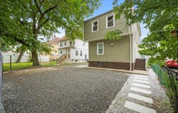 726 E 6Th St, Plainfield City, NJ 07062-1802
