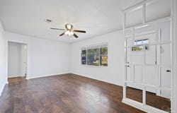 1631 E Hayes St, Pensacola, FL 32503