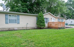 160 Cliff Street, Buckeye Lake, OH 43008