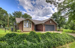 34297 E County Road 1517 Road, Paoli, OK 73074