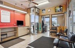 4326 University Ave, Cedar Falls, IA 50613
