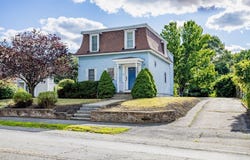 81 Union St, Leominster, MA 01453