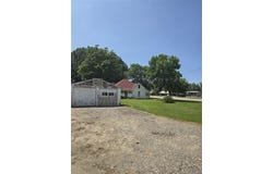 717 W C St, Basin, WY 82410