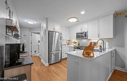 1001 Victoria Way, Trent Woods, NC 28562