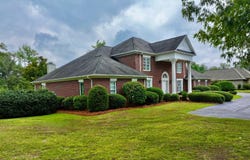207 North Church Street, Grove Hill, AL 36451