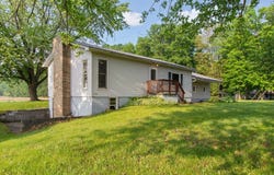 8520 E McBrides, Vestaburg, MI 48891