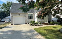 29355 Armadale Avenue, Wickliffe, OH 44092