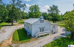 1198 Glendale Hodgenville Road, Glendale, KY 42740