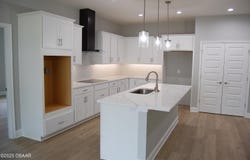 402 Oliver Drive, New Smyrna Beach, FL 32168