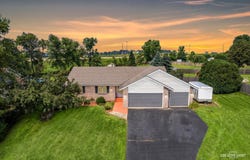 3455 Valley Woods Drive, Cherry Valley, IL 61016