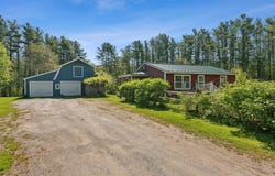592 Old Stage Road, Arrowsic, ME 04530