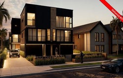 1234 W 39th Pl, Los Angeles, CA 90037