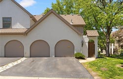 6516 W 49th Street, Mission, KS 66202