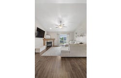 1375 Whipple Ct, NorthLiberty, IA 52317