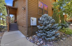 2741 W Villa Loop, Show Low, AZ 85901