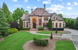 878 Middle Fork, Suwanee, GA 30024