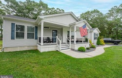 4 GIBSON LANE, CAPE MAY COURT HOUSE, NJ 08210