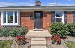 9623 Fairfield Street, Livonia, MI 48150