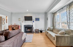 17 Mitchell Terrace, West Long Branch, NJ 07764