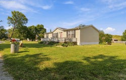 136 E Railroad Street, Hustonville, KY 40437