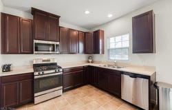 3490 Shadow Ledge Drive, Twinsburg, OH 44087