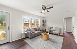 828 Livermore Lane, Elyria, OH 44035