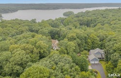 203 Doyle Road, Montville, CT 06370