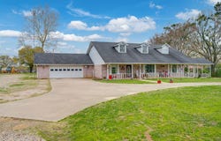 1876 Fm 906 E, Powderly, TX 75473