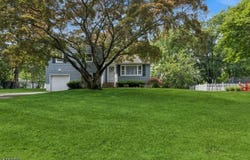 457 Valley Rd, Long Hill Twp., NJ 07933