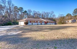 2200 Sandfort Road, Phenix City, AL 36869