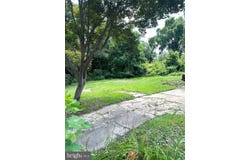 152 EVERGREEN AVENUE, WOODLYNNE, NJ 08107