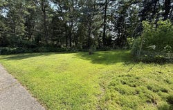 348 Nichols Rd, Barre, MA 01005
