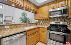 8675 Falmouth Ave, Playa Del Rey, CA 90293