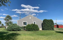 7681 Johnson Rd, Alliance, NE 69301