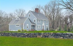 6 Knowlton Court, Bristol, RI 02809