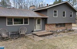 6580 Redwood Drive, Virginia, MN 55792
