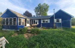988 Main Street, Palmyra, ME 04965