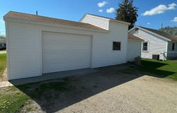 1423 Ellis, Iowa Falls, IA 50126