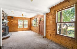 7218 N River Rd, West Bend, WI 53090