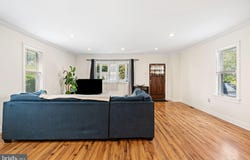 1009 PENNSYLVANIA AVENUE, PROSPECT PARK, PA 19076
