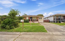 2089 LINCOLNSHIRE Drive, Marrero, LA 70072