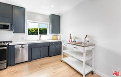 1014 Pier Ave, Santa Monica, CA 90405