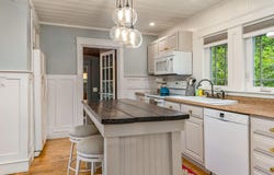 121 Whipple Road, Kittery, ME 03904