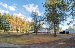 3732 E WESTWOOD Ave, Chattaroy, WA 99003
