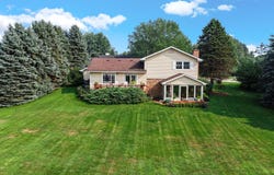 3112 N Cha Mar Hills Drive, La Porte, IN 46350